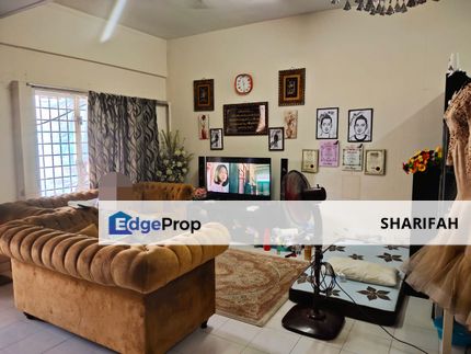 Rumah Teres 2.5 Tingkat Desa Karunmas Seri Kembangan Balakong, Selangor, Seri Kembangan