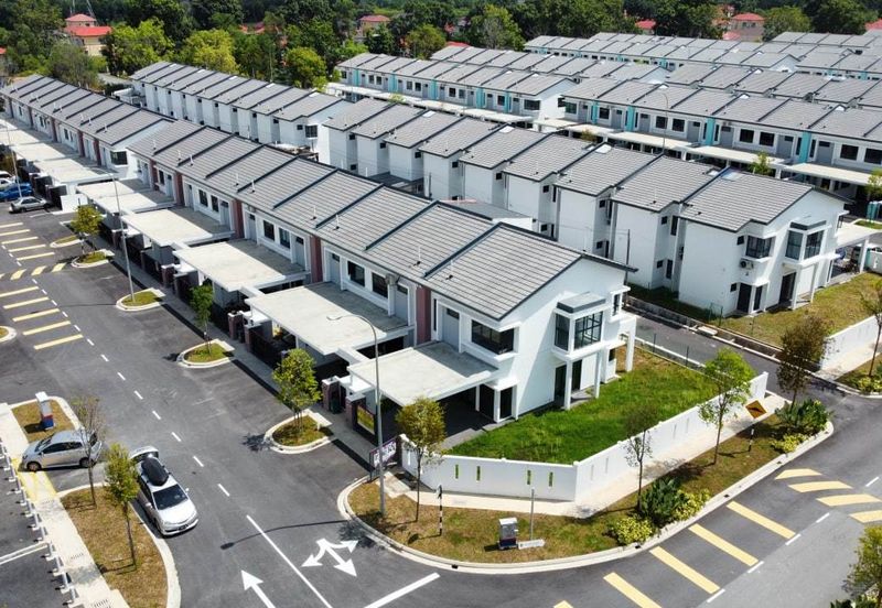 Woodbury Residency, Mahkota Hills Lenggeng Rumah Teres 2 Tingkat Corner Lot 42' x 65'  For Sale