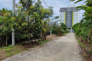 Kampung Sungai Tangkas