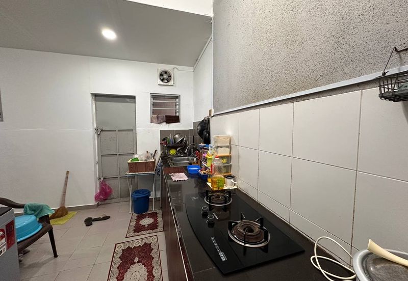 Laman Delfina @ Nilai Impian