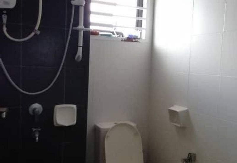 Laman Delfina @ Nilai Impian