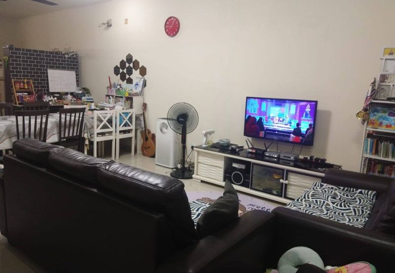 Laman Delfina @ Nilai Impian