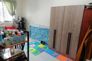 Laman Delfina @ Nilai Impian