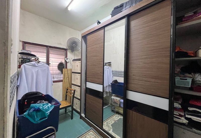 Taman Mawar, Bandar Baru Salak Tinggi