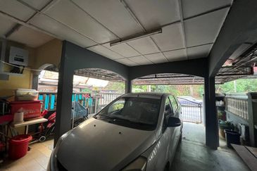 Taman Mawar, Bandar Baru Salak Tinggi