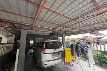 Taman Mawar, Bandar Baru Salak Tinggi