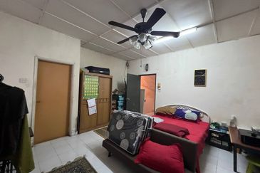 Taman Mawar, Bandar Baru Salak Tinggi