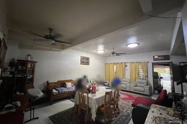 Taman Mawar, Bandar Baru Salak Tinggi