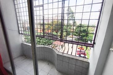 Apartment Desa Tasik