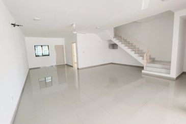 Laman Delfina @ Nilai Impian