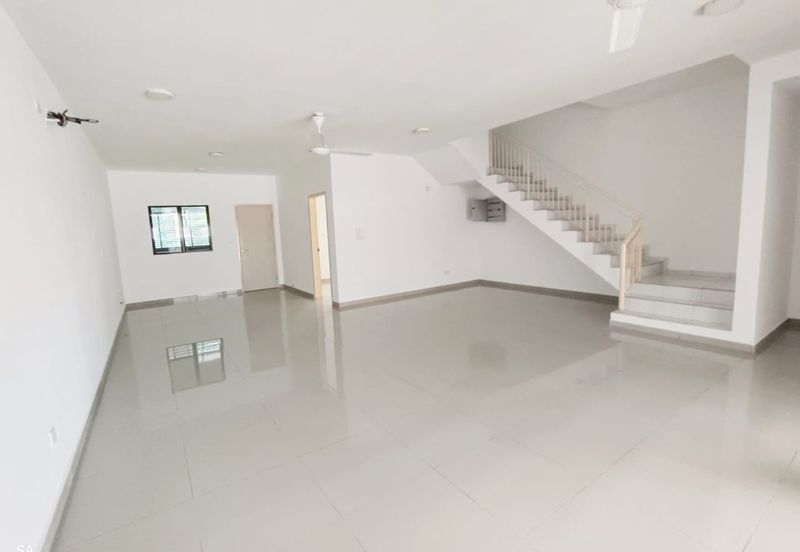 Laman Delfina @ Nilai Impian