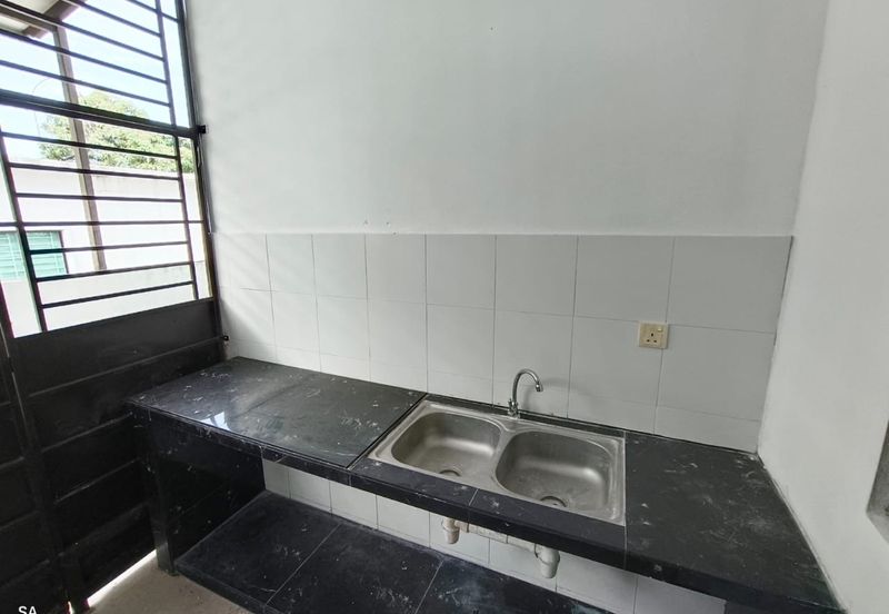 Laman Delfina @ Nilai Impian