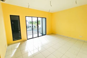 Laman Delfina @ Nilai Impian