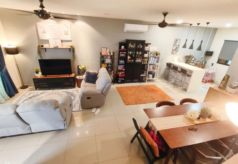 Laman Delfina @ Nilai Impian