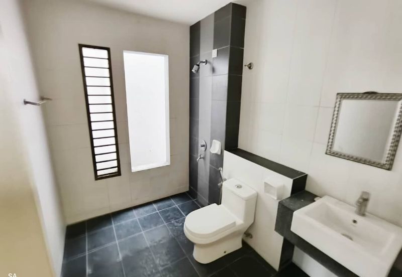 Laman Delfina @ Nilai Impian