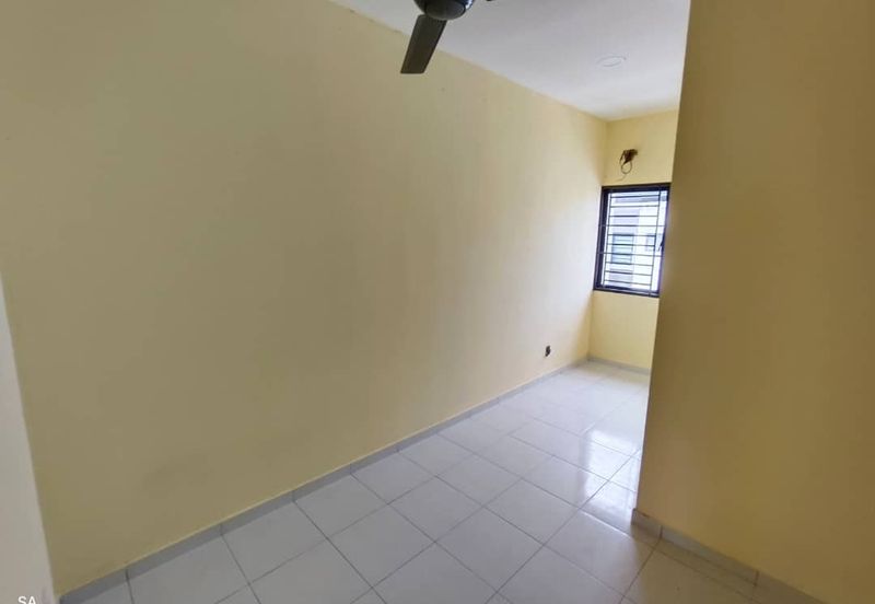 Laman Delfina @ Nilai Impian