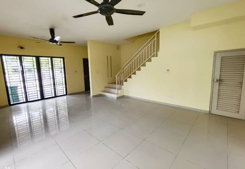 Laman Delfina @ Nilai Impian