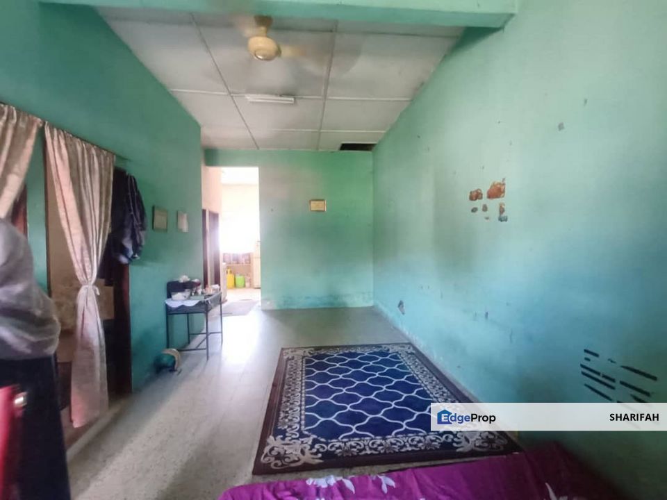 Taman Semarak 2 Bandar Baru Nilai Rumah Teres Setingkat Near Masjid For Sale, Negeri Sembilan, Nilai