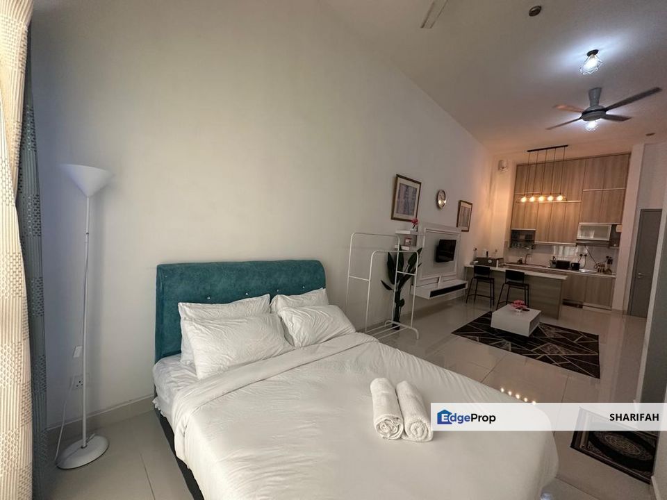 The Core Soho Suites KIP Sentral KIPMALL Kota Warisan Studio For Sale , Selangor, Sepang