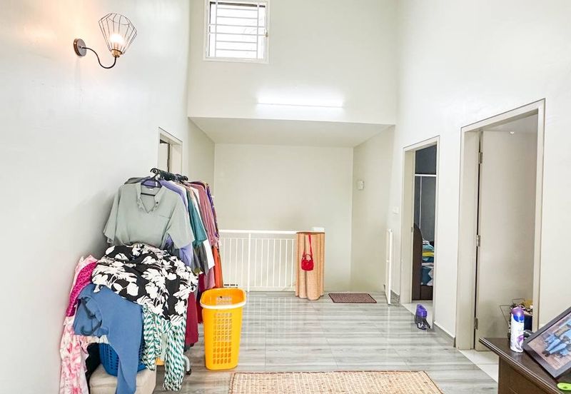 Laman Delfina @ Nilai Impian