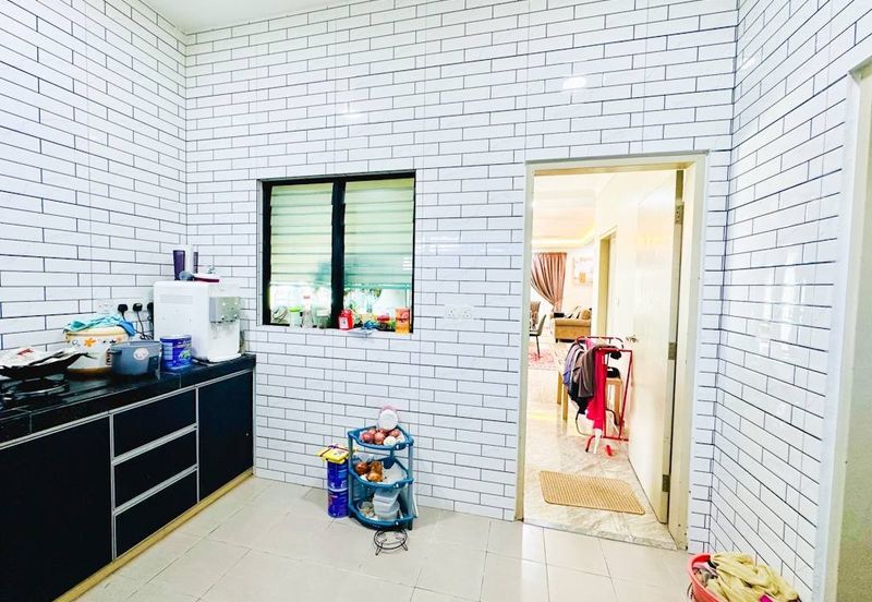 Laman Delfina @ Nilai Impian