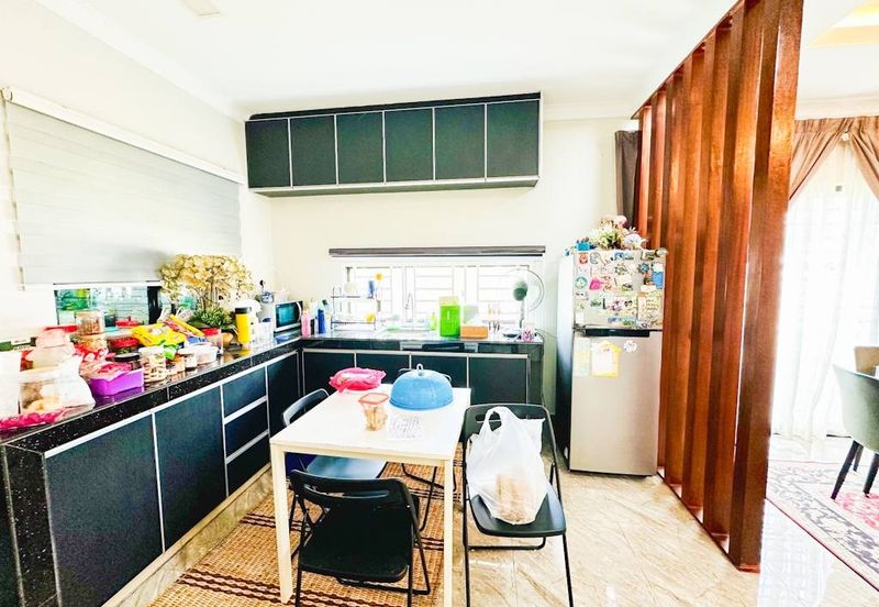 Laman Delfina @ Nilai Impian