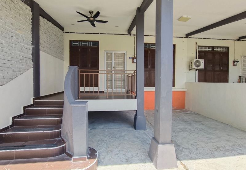 RUMAH TERES SETINGKAT TAMAN PANDAN JAYA SEKSYEN 1, MELAKA UNTUK DIJUAL