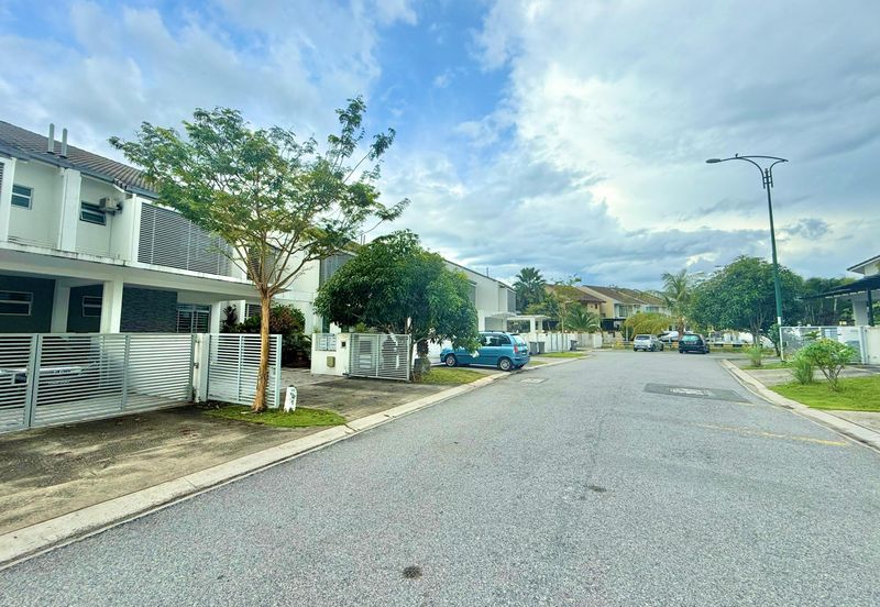 Laman Cempaka Suria, Kota Seriemas