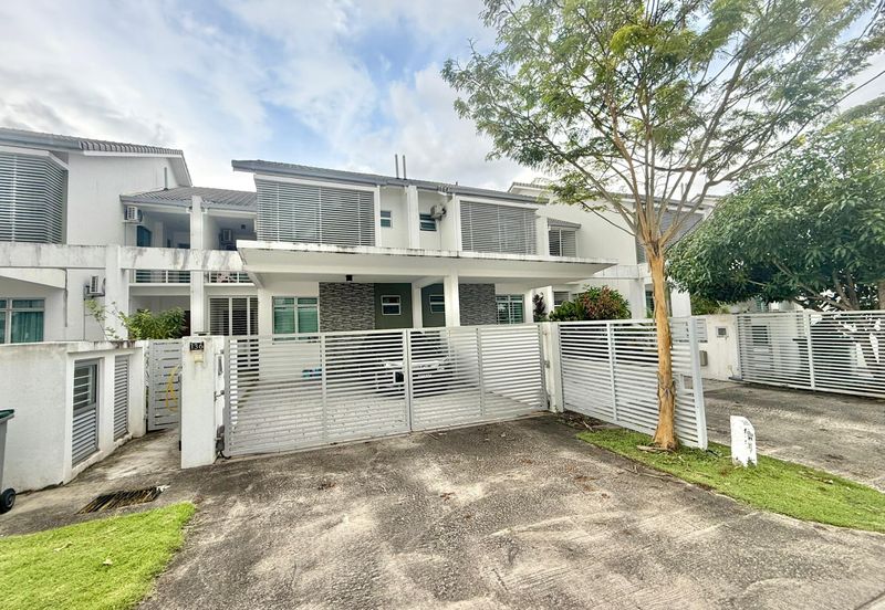 Laman Cempaka Suria, Kota Seriemas