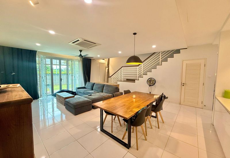 Laman Cempaka Suria, Kota Seriemas