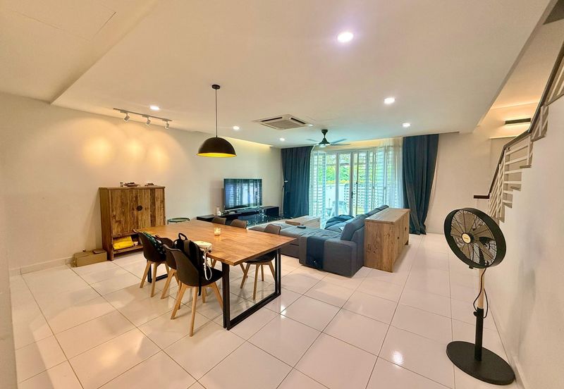 Laman Cempaka Suria, Kota Seriemas