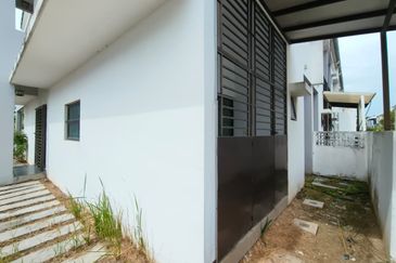 Laman Delfina @ Nilai Impian