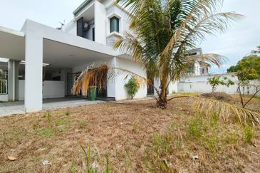 Laman Delfina @ Nilai Impian