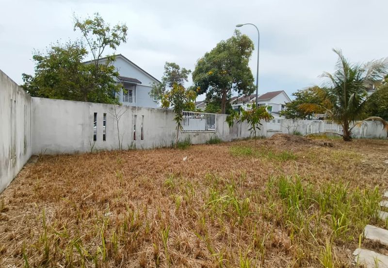 Laman Delfina @ Nilai Impian