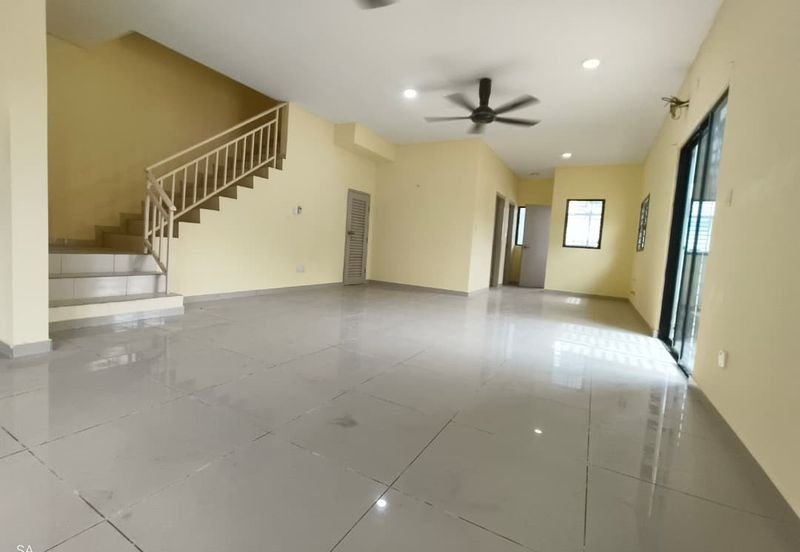 Laman Delfina @ Nilai Impian