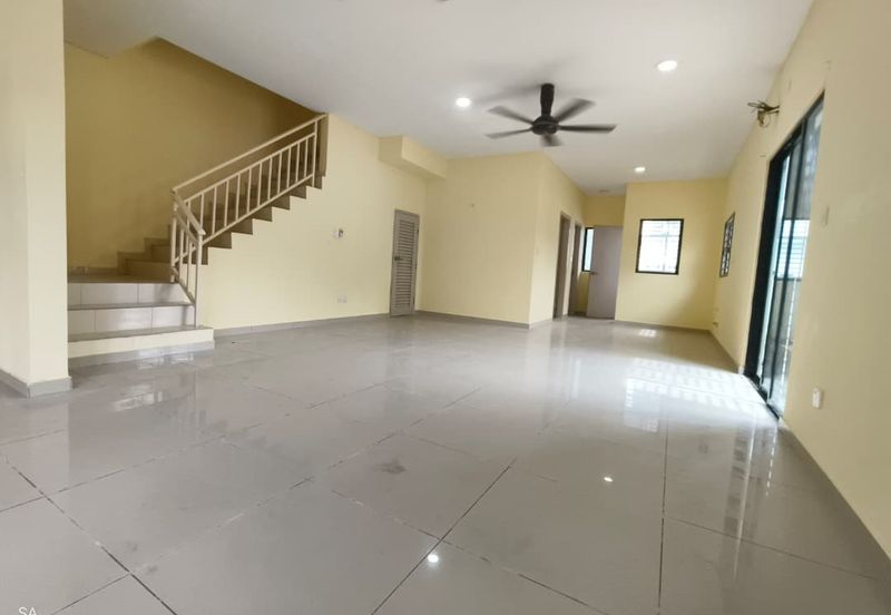 Laman Delfina @ Nilai Impian