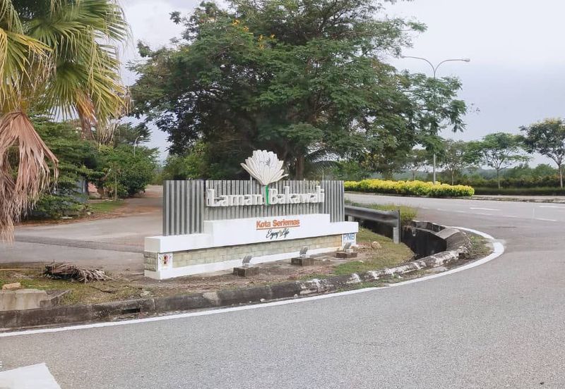 Laman Bakawali @ Kota Seriemas