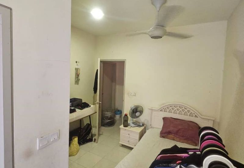 Laman Delfina @ Nilai Impian