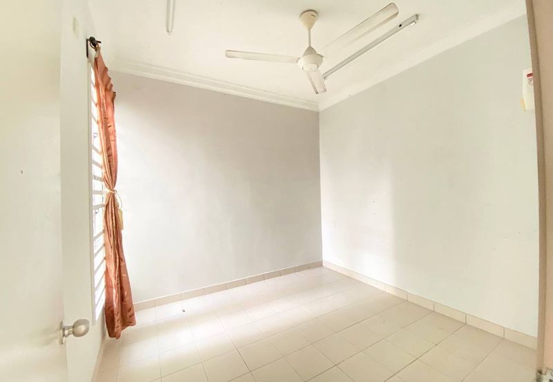 Laman Kenanga @ Nilai Impian