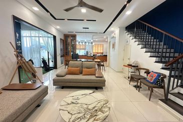 Ebonylane @ Eco Forest