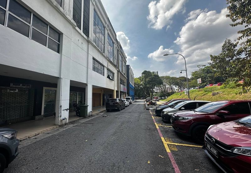 Pekeliling Business Centre