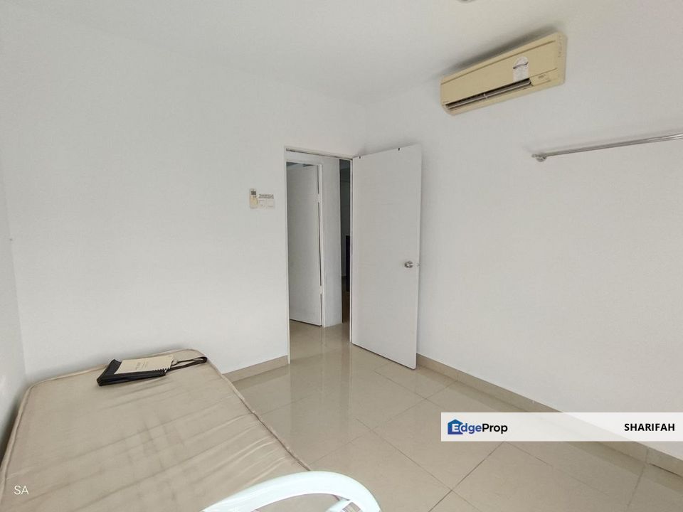 Menara U2 Shah Alam Newly Refurbished End Unit SOHO, Selangor, Shah Alam