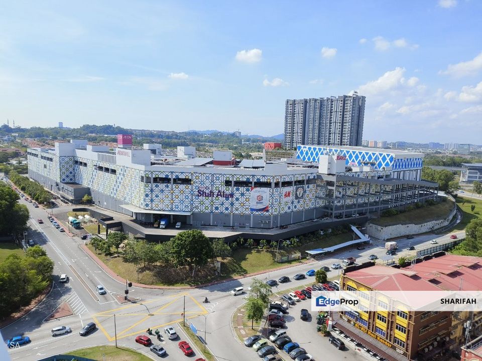 Menara U2 Shah Alam Newly Refurbished End Unit SOHO, Selangor, Shah Alam