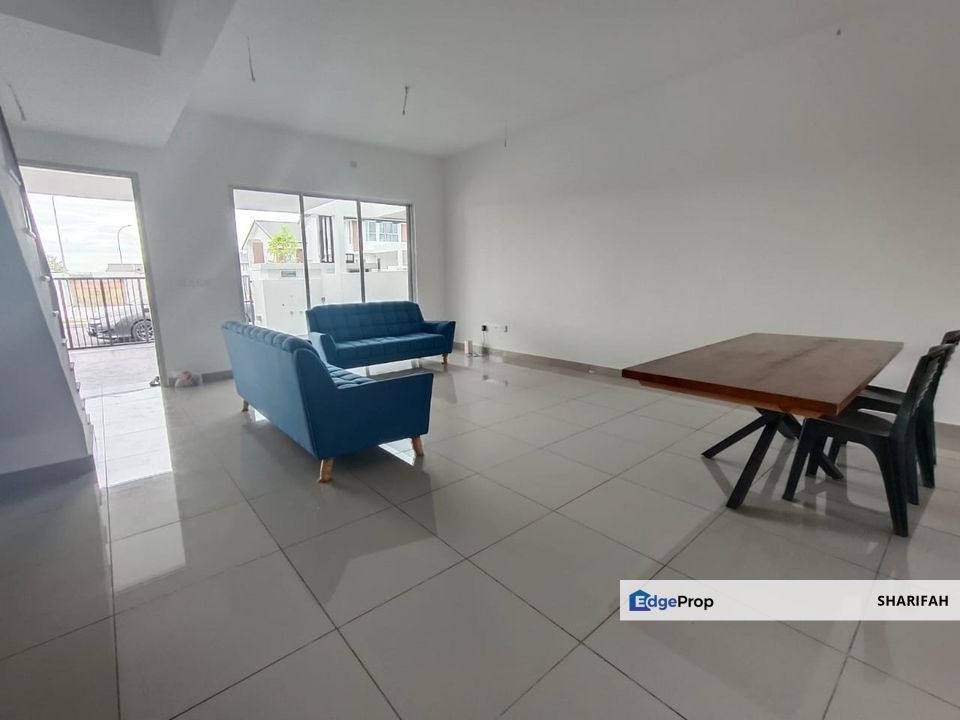 Emilia Lake Side Nilai Impian New Double Storey Terrace House For Sale, Negeri Sembilan, Nilai