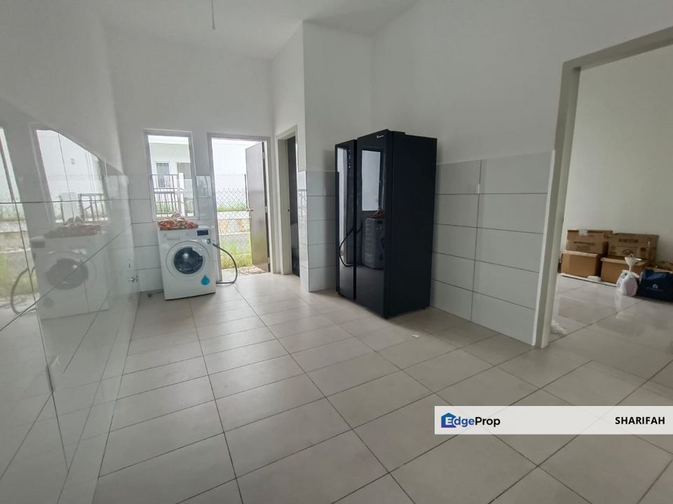 Emilia Lake Side Nilai Impian New Double Storey Terrace House For Sale, Negeri Sembilan, Nilai