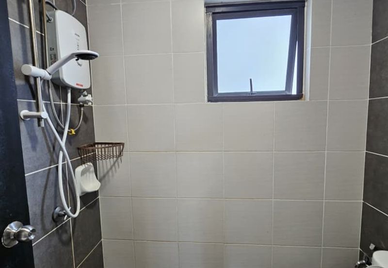 PR1MA One @ Laman View