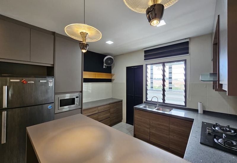 PR1MA One @ Laman View