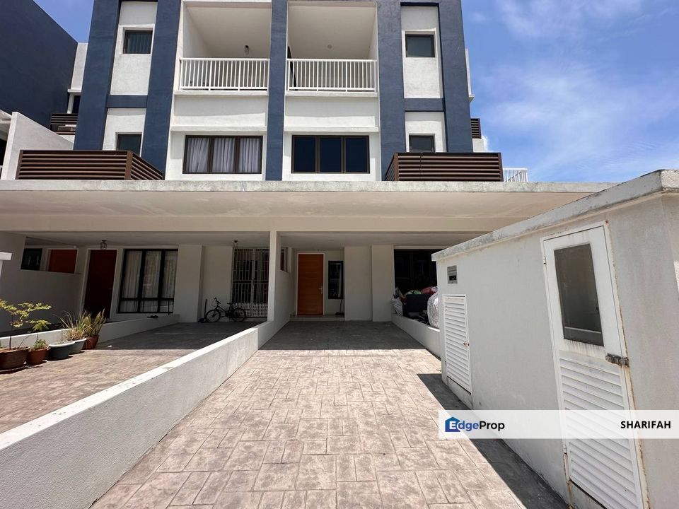 Ayden Townhouse Warisan Puteri Sepang Fully Furnished For Rent, Selangor, Sepang