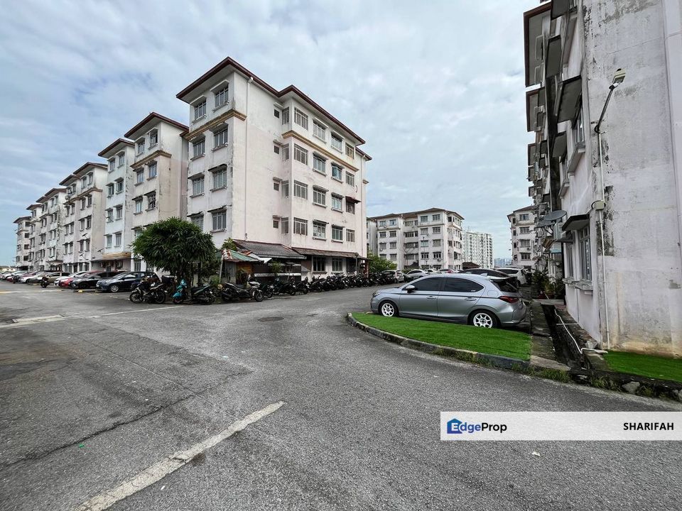 Bandar Seri Putra Pangsapuri Seri Melati Level 1 Renovated Unit, Selangor, Bangi