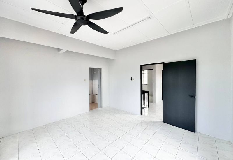 Bandar Baru Salak Tinggi